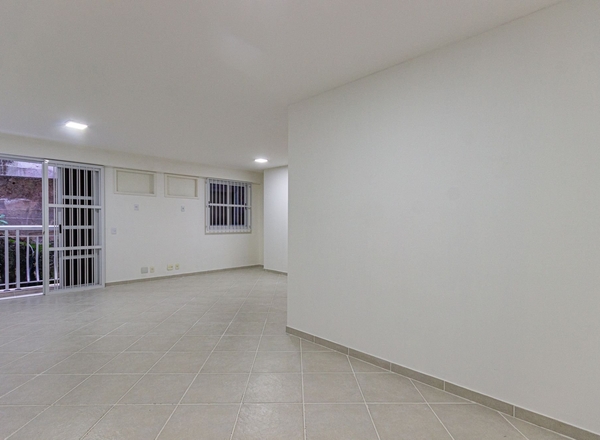 Apartamento à venda com 99 m², 2 quartos e 2 vagas