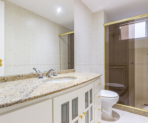 Apartamento à venda com 99 m², 2 quartos e 2 vagas