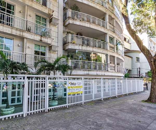 Apartamento à venda com 99 m², 2 quartos e 2 vagas