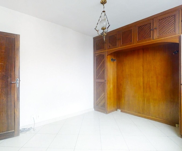 Apartamento à venda em Laranjeiras com 80 m²,  3 quartos 