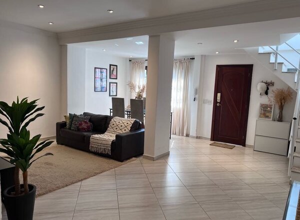 Casa à venda no Grajaú com 160 m² - 3 quartos