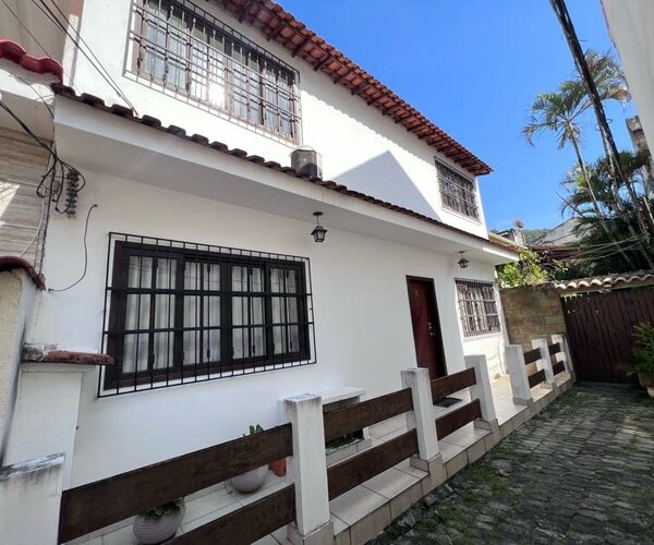 Casa à venda no Grajaú com 160 m² - 3 quartos
