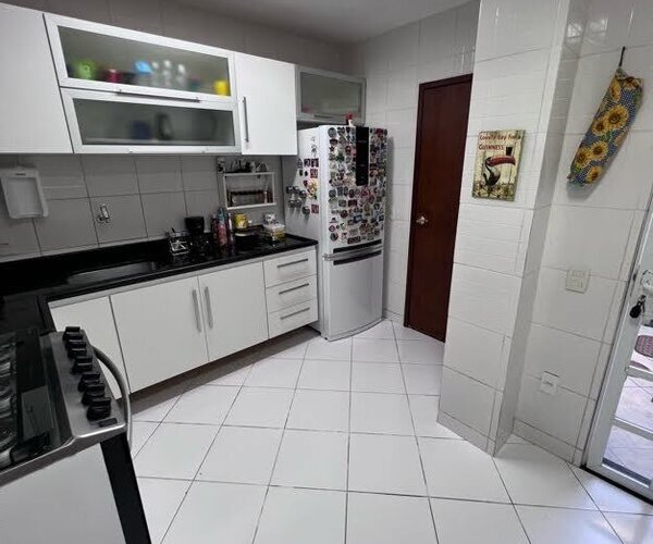 Casa à venda no Grajaú com 160 m² - 3 quartos