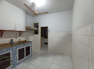 Apartamento para alugar com 3 quartos com dependência completa no Jardim Botânico 