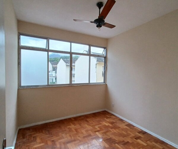 Apartamento para alugar com 107 m² - 3 quartos em Vila Isabel