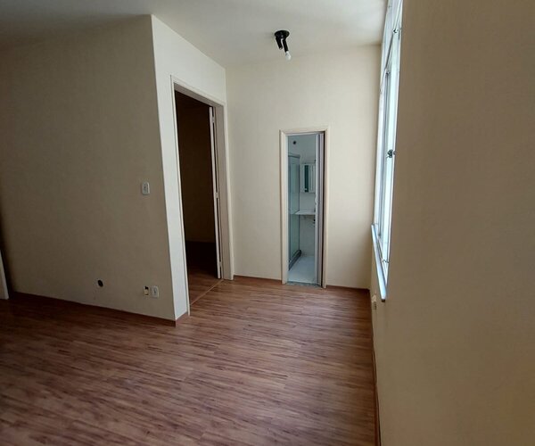 Apartamento para alugar com 70 m² - 1 quarto