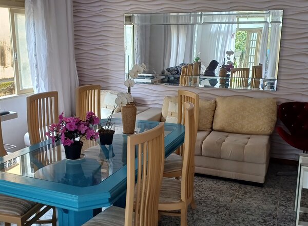 Casa para alugar com 140 m² - 3 quartos