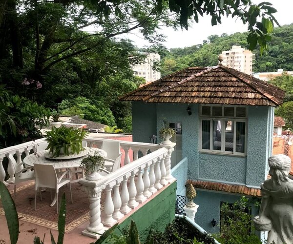 Casa à venda com 1040 m² - 7 quartos