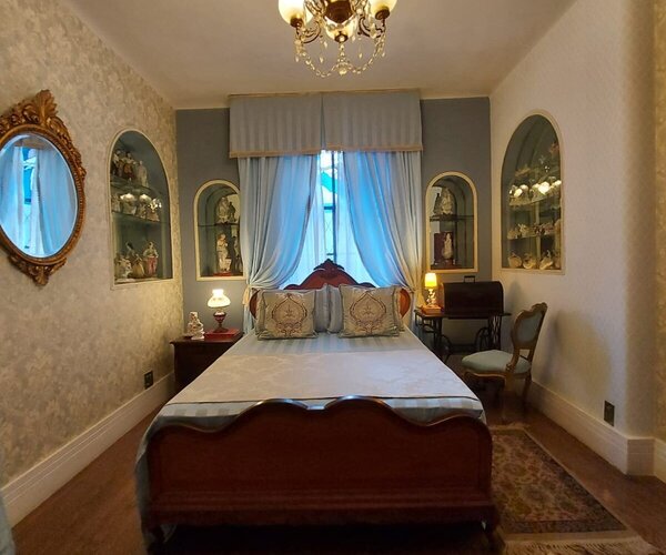 Casa à venda com 1040 m² - 7 quartos