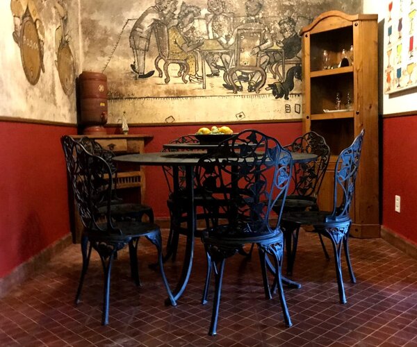 Casa à venda com 1040 m² - 7 quartos