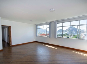 Apartamento à venda no Leblon com 140m², 3 quartos