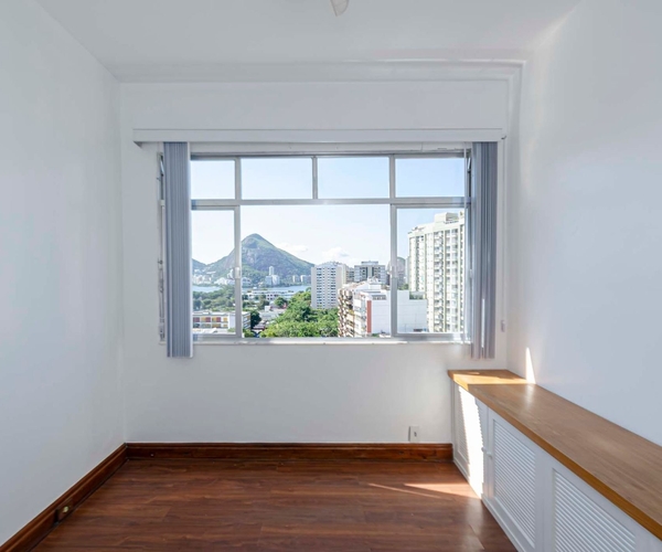 Apartamento à venda no Leblon com 140m², 3 quartos