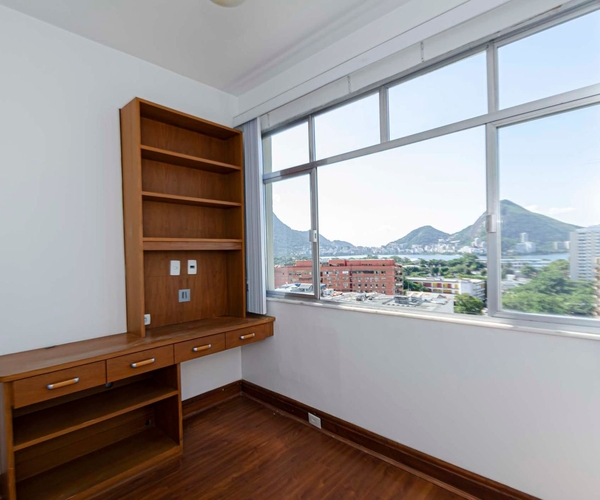 Apartamento à venda no Leblon com 140m², 3 quartos