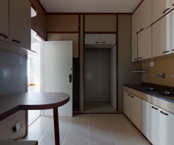 Apartamento à venda no Leblon com 140m², 3 quartos