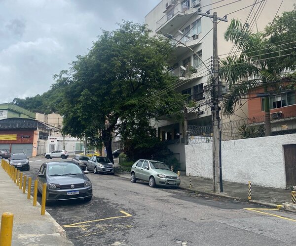 Apartamento à venda na São Francisco Xavier com 70 m² - 2 quartos