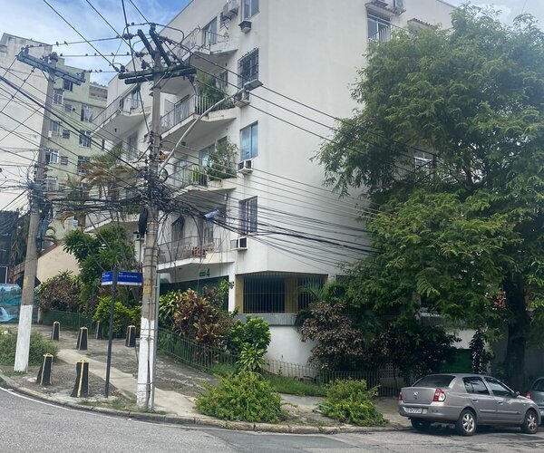 Apartamento à venda na São Francisco Xavier com 70 m² - 2 quartos