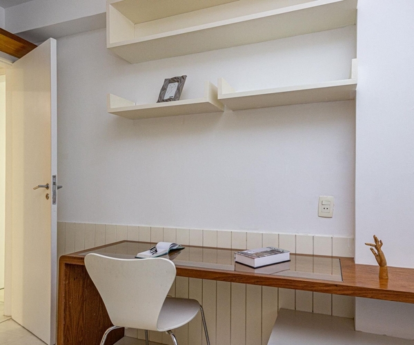 Apartamento à venda em Laranjeiras com 86 m²,  2 quartos 