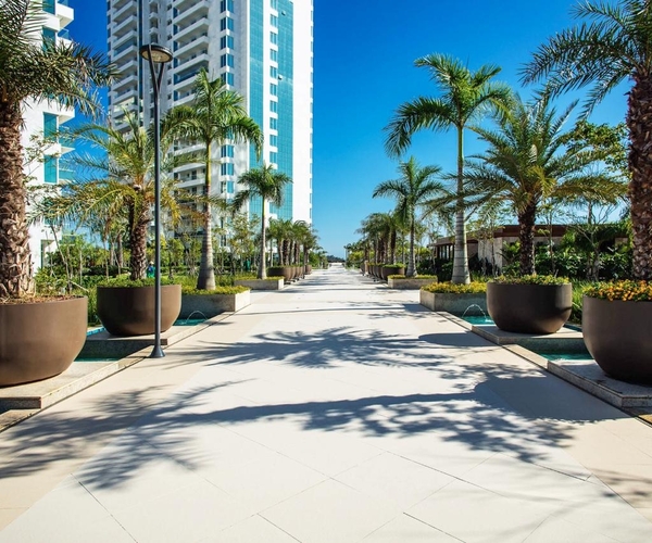 Apartamento à venda na Barra da Tijuca com 266,88 m² - 4 quartos