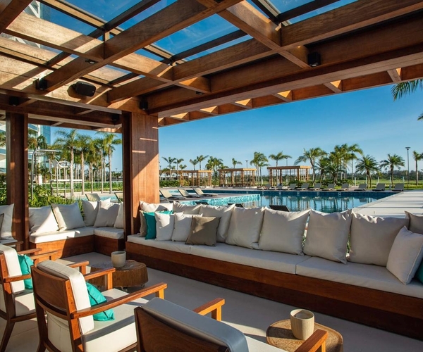 Apartamento à venda na Barra da Tijuca com 266,88 m² - 4 quartos