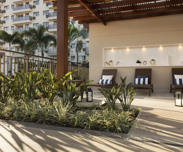 Apartamento à venda na Barra da Tijuca com 64,90 m² - 2 quartos